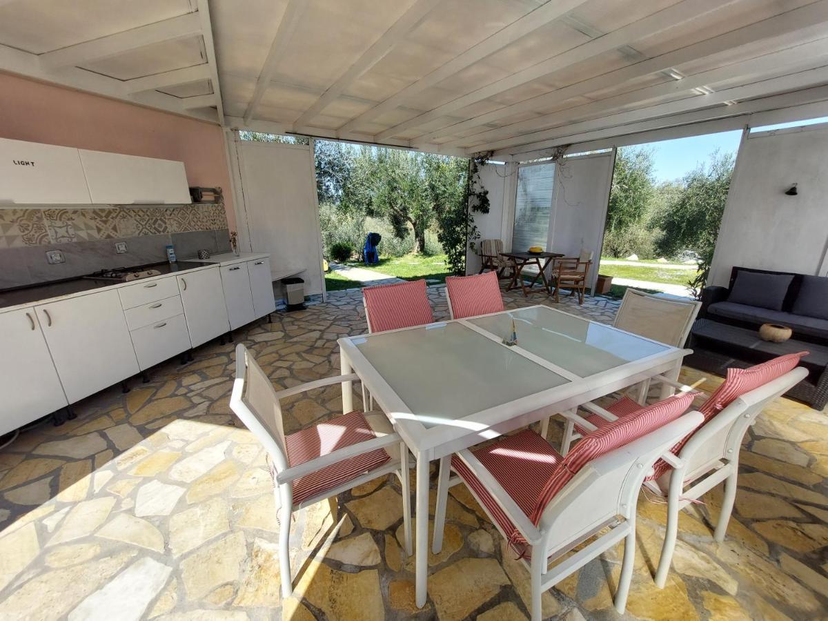 Giannádes Holiday Home Matthaeus Am Corfutrail, Ferienoase Im Olivenhain 3 Km Zum Meer מראה חיצוני תמונה