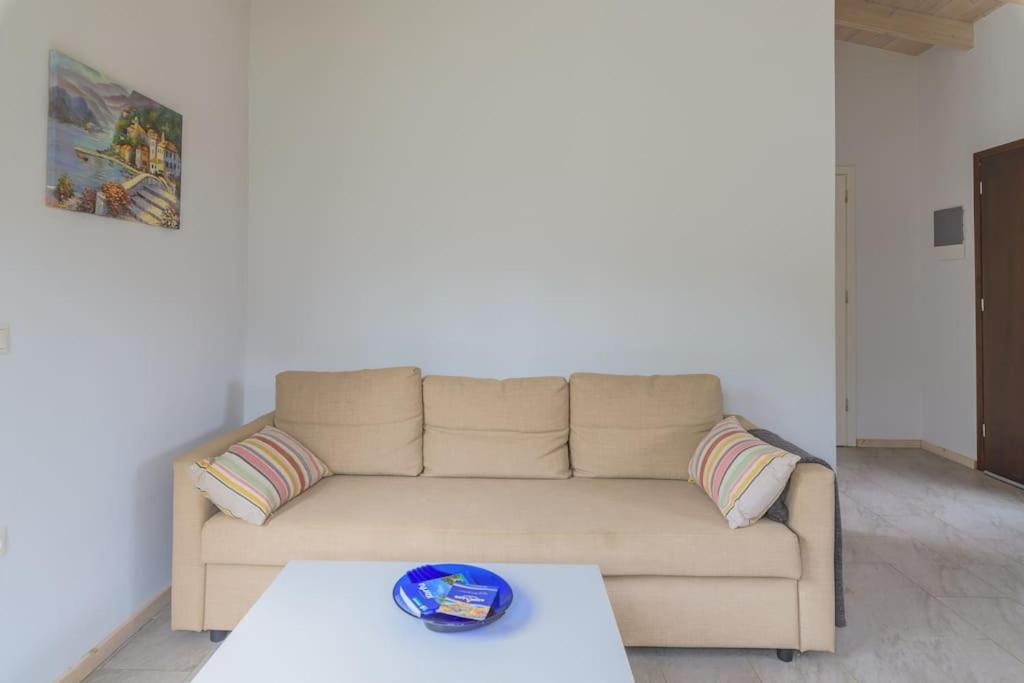 Giannádes Holiday Home Matthaeus Am Corfutrail, Ferienoase Im Olivenhain 3 Km Zum Meer מראה חיצוני תמונה