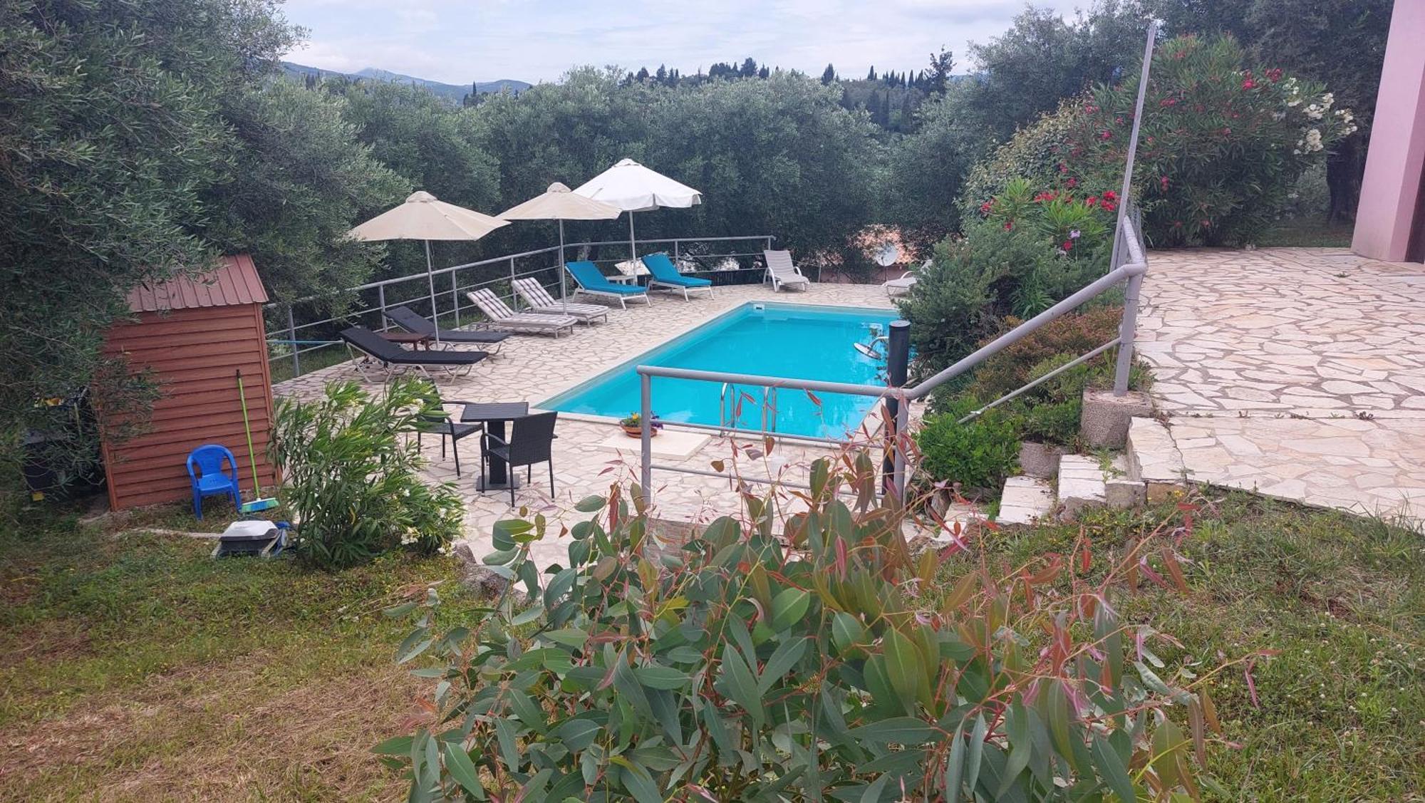 Giannádes Holiday Home Matthaeus Am Corfutrail, Ferienoase Im Olivenhain 3 Km Zum Meer חדר תמונה