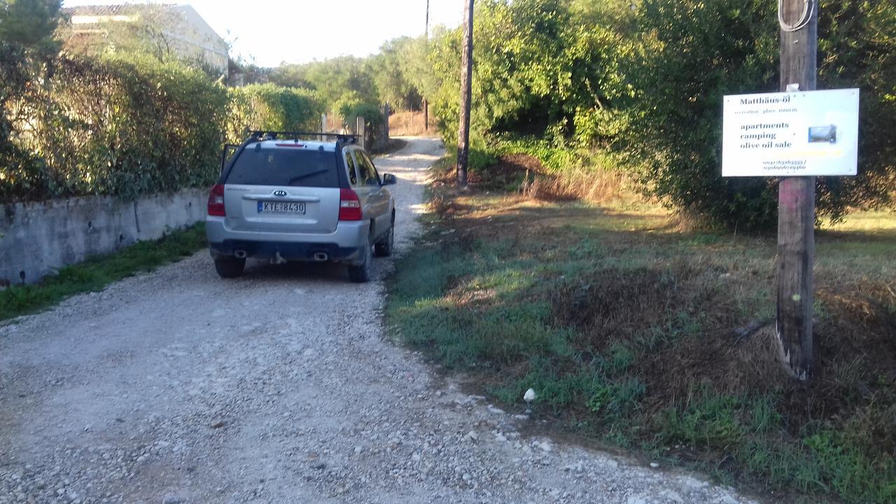 Giannádes Holiday Home Matthaeus Am Corfutrail, Ferienoase Im Olivenhain 3 Km Zum Meer מראה חיצוני תמונה